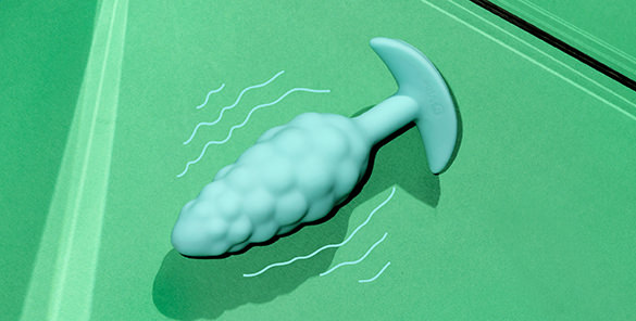 The b-Vibe Bump Texture Plug includes vibrations to help relax the sphincter