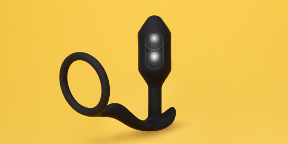 Weights inside of the b-Vibe Snug & Tug provide a sensual feeling of fullness during anal play